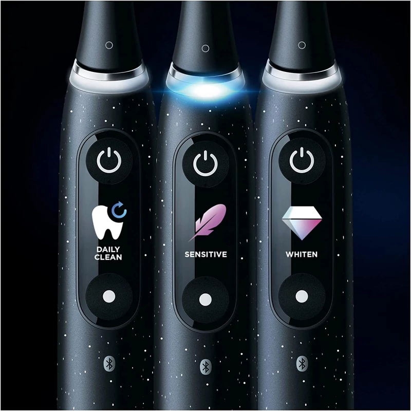 Oral-B iO Series 10 elektromos fogkefe - Kozmikus Fekete