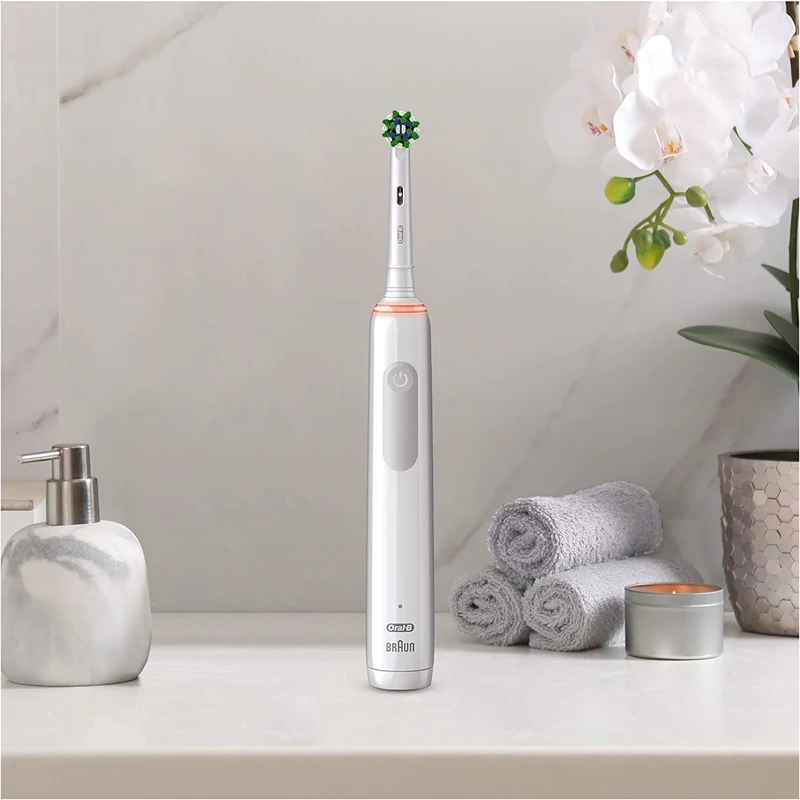 Oral-B PRO 3 3500 Cross Action Design Edition elektromos fogkefe + Utazótok - Fehér