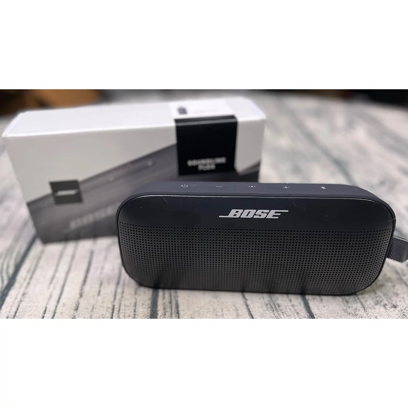 Bose SoundLink Flex Bluetooth hordozható hangszóró - Fekete (865983-0100)