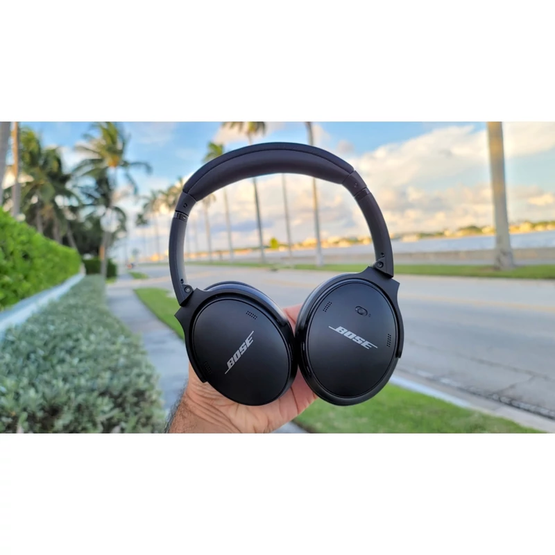 Bose QuietComfort 45 SE aktív zajszűrős bluetooth fejhallgató - Fekete (866724-0500)