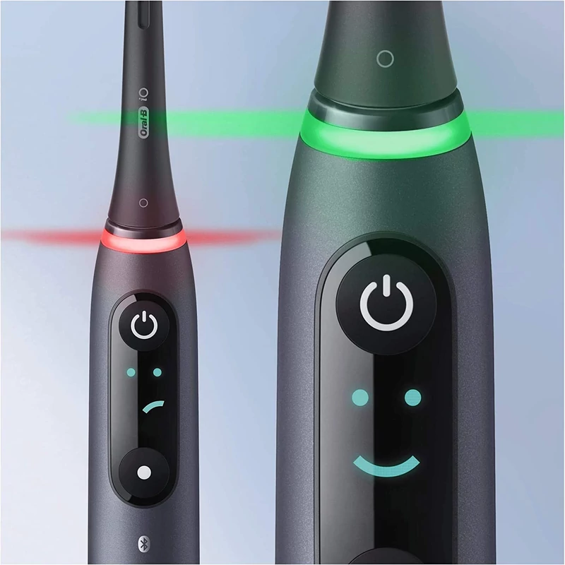 Oral-B iO Series 8 elektromos fogkefe csomag - Fekete