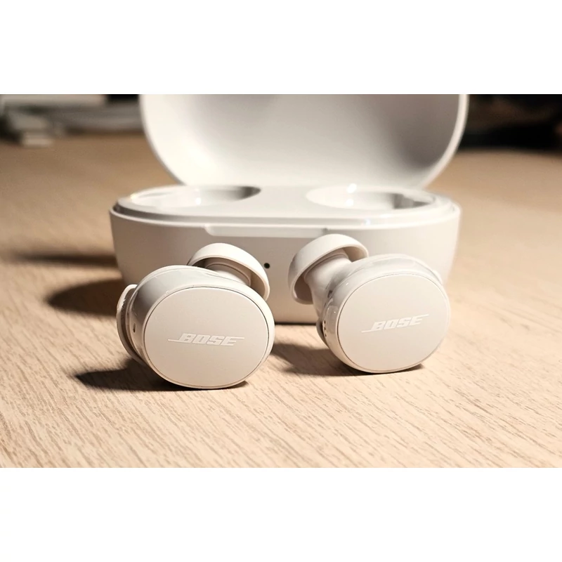Bose QuietComfort Earbuds aktív zajszűrős fülhallgató - Fehér (888507-0200)
