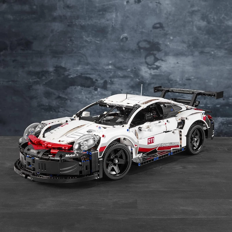 LEGO Technic Porsche 911 RSR (42096)