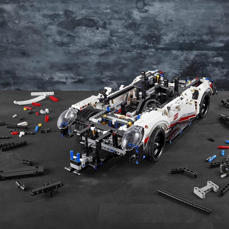 LEGO Technic Porsche 911 RSR (42096)