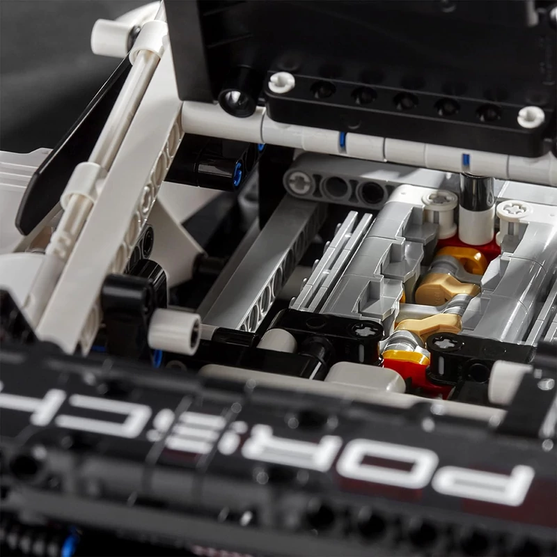 LEGO Technic Porsche 911 RSR (42096)