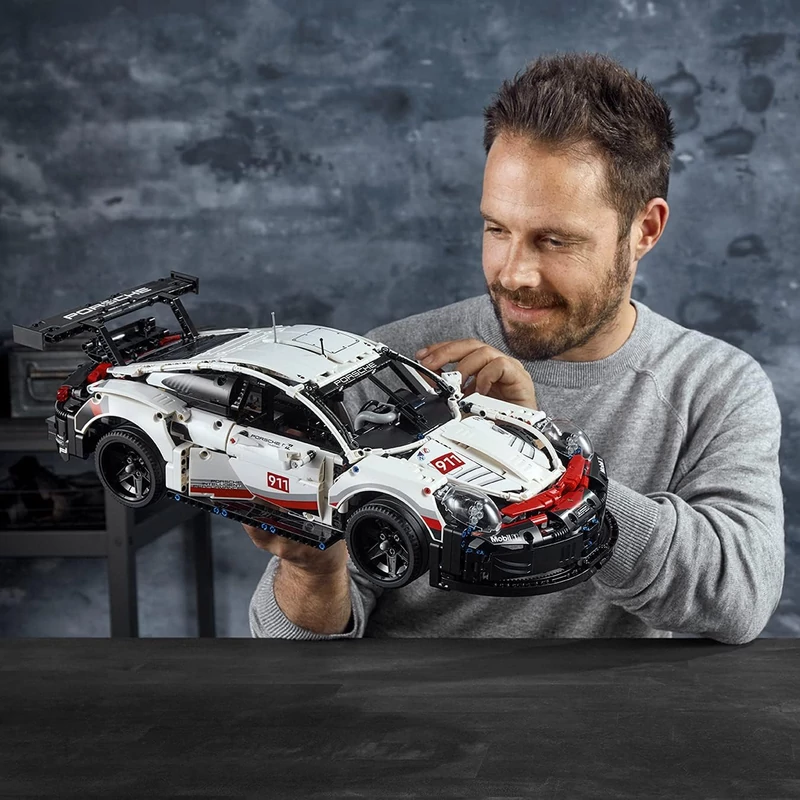 LEGO Technic Porsche 911 RSR (42096)