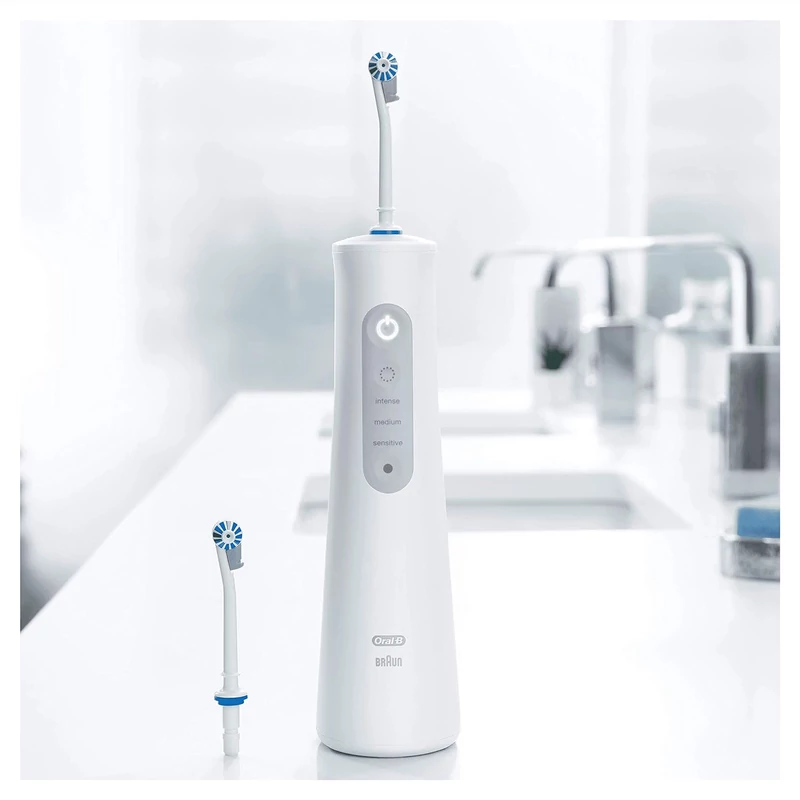 Oral-B AquaCare 6 Pro Expert szájzuhany, 2 Oxyjet fúvókával - Fehér