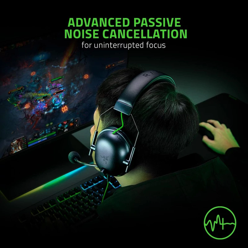 Razer Blackshark V2 USB Special Edition gaming headset - Zöld/Fekete (RZ04-03230200-R3M1)