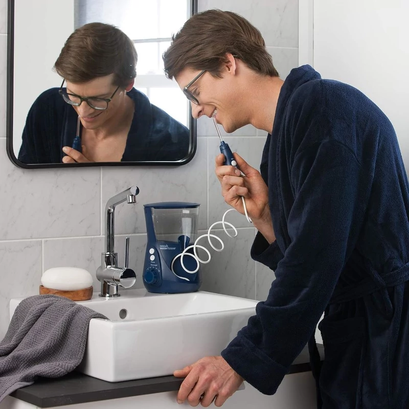 Waterpik Ultra Professional szájzuhany - Kék (WP-663)