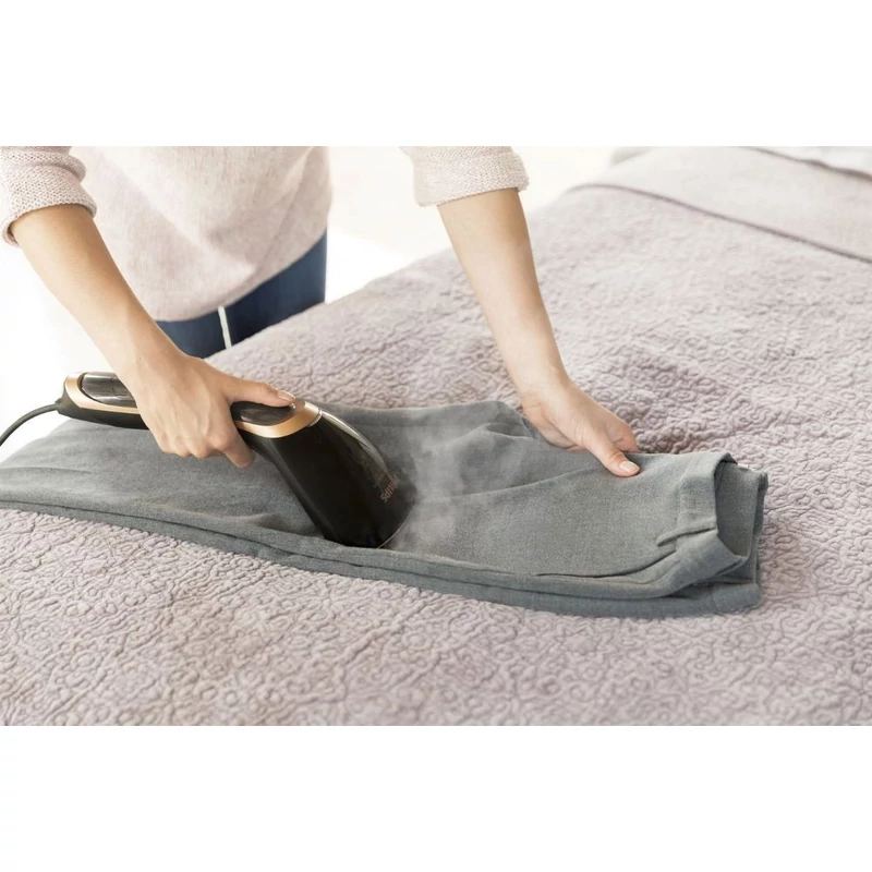 Philips GC365/80 Steam & Go Gőzölőkészülék - Fekete