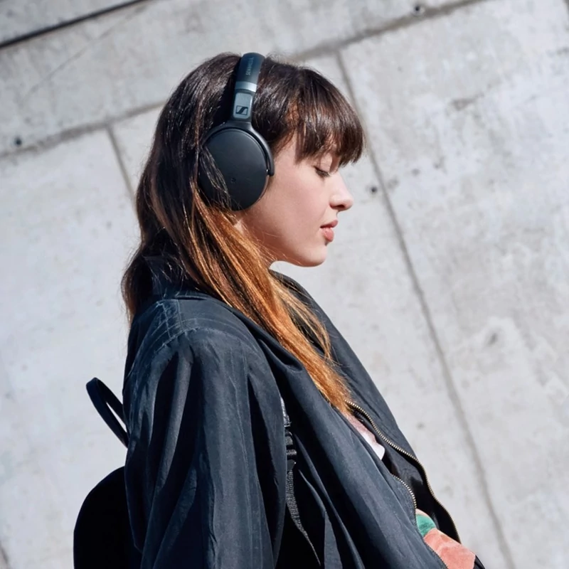 Sennheiser HD 4.40BT Wireless Bluetooth Headphone - Black (506782)