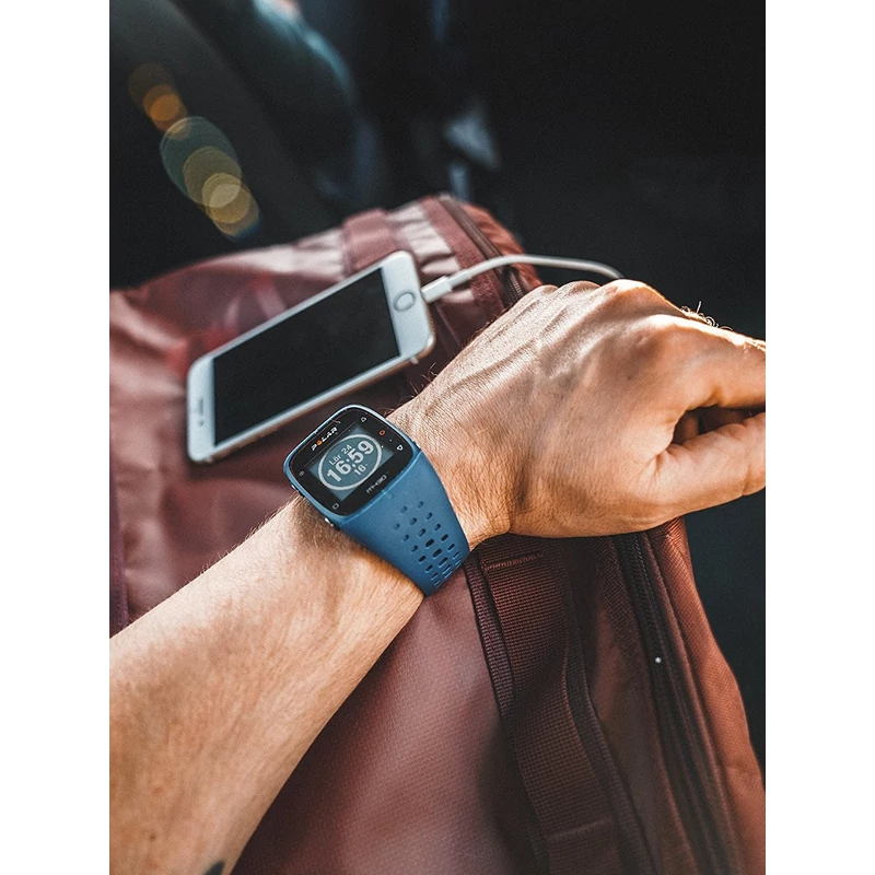 Polar M430 fitnesz karóra és aktivitásmérő, M/L méret - Kék